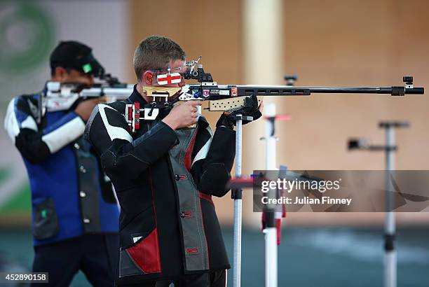 Daniel Rivers Photos and Premium High Res Pictures - Getty Images