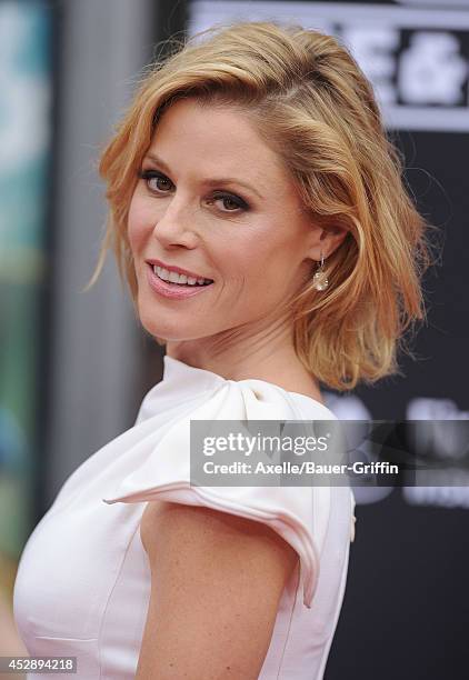 Actress Julie Bowen attends the premiere of 'Planes: Fire & Rescue' at the El Capitan Theatre on July 15, 2014 in Hollywood, California.