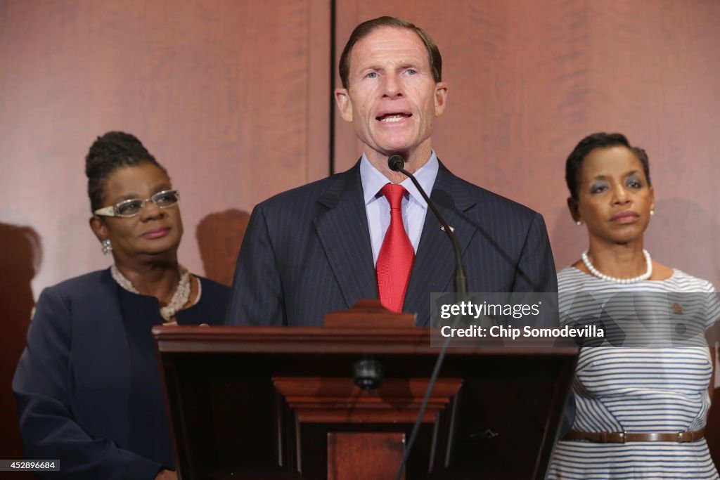 Sens. Blumenthal, Moore, And Kelly Announce The Domestic Violence Gun Homicide Prevention Act Of 2014