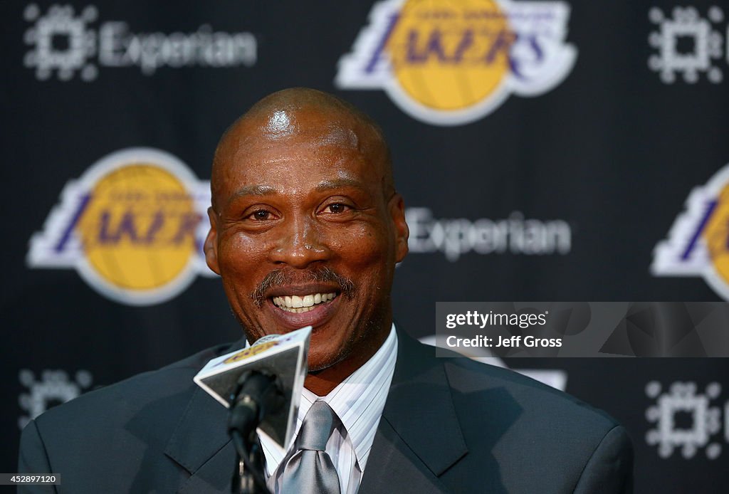 Los Angeles Lakers Introduce Byron Scott