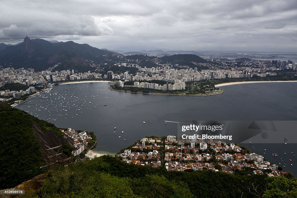 Rio Olympics Faces First Test As Sailors Compete On "Toilet" Bay