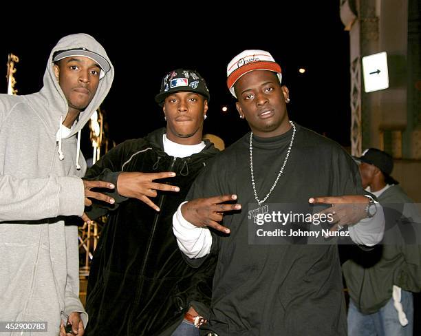 Guests and MO.Rilla during Ja Rule Video Shoot - New York - October 12, 2004 at 135th 12th Avenue in New York City, New York, United States.