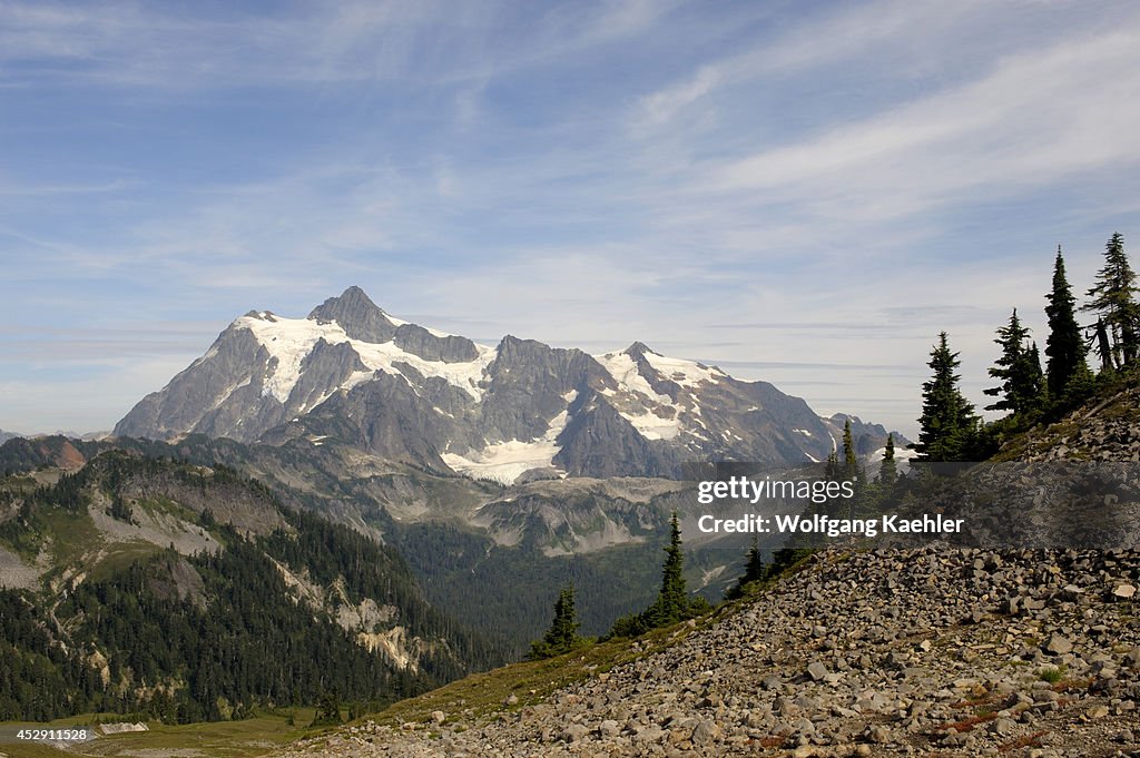 USA, Washington State, Mt. Baker - Snoqualmie National...