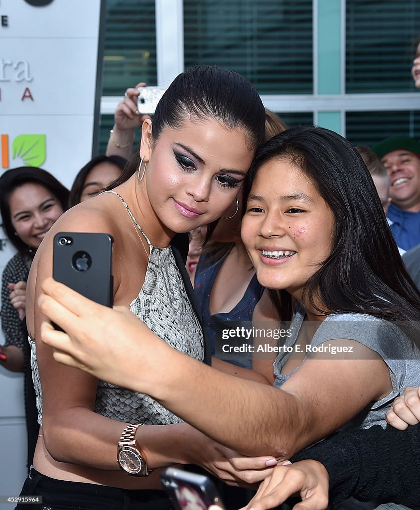 Premiere Of "Behaving Badly" - Red Carpet