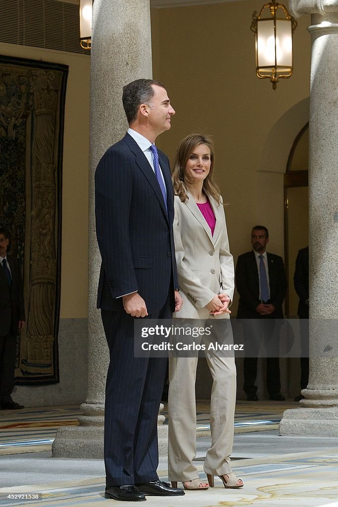 Spanish Royals Meet Security Forces and Emergency Services That Worked During The Coronation Of King Felipe VI