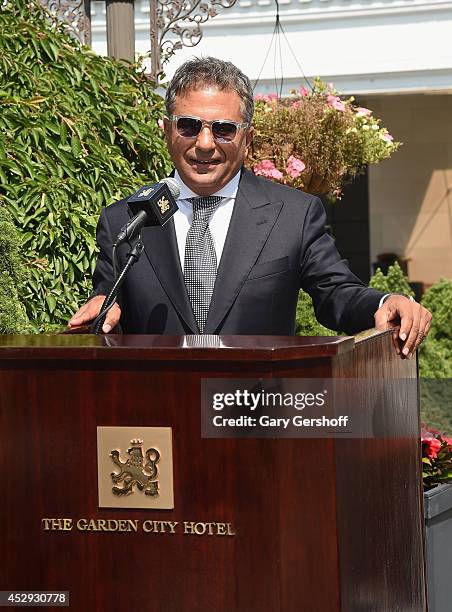 Morgan Moinian Morris Moinian Photos and Premium High Res Pictures - Getty Images
