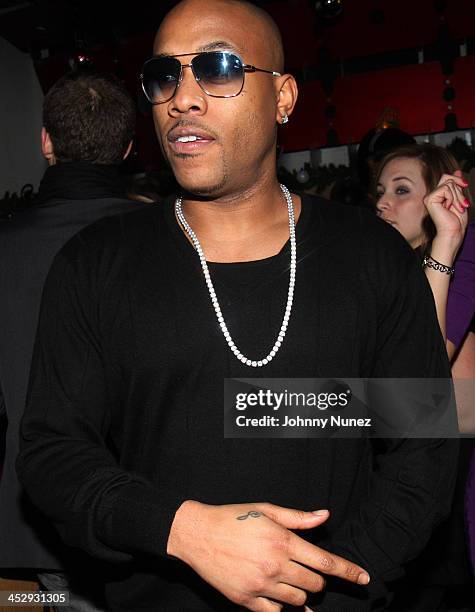 Mario Winans attends the Maxim Sirius' Covino N Rich Show New Years Eve 2009 event at POP Lounge on December 31, 2008 in New York City.