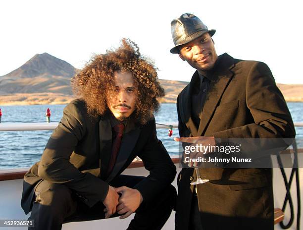 42 Bazaar Royale And Dj Beverly Bond Wedding Stock Photos, High-Res ...