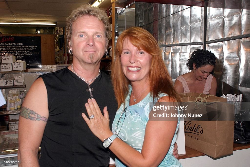 April Kramer Joey Kramer and wife April Kramer during Joey Kramer in Store ...