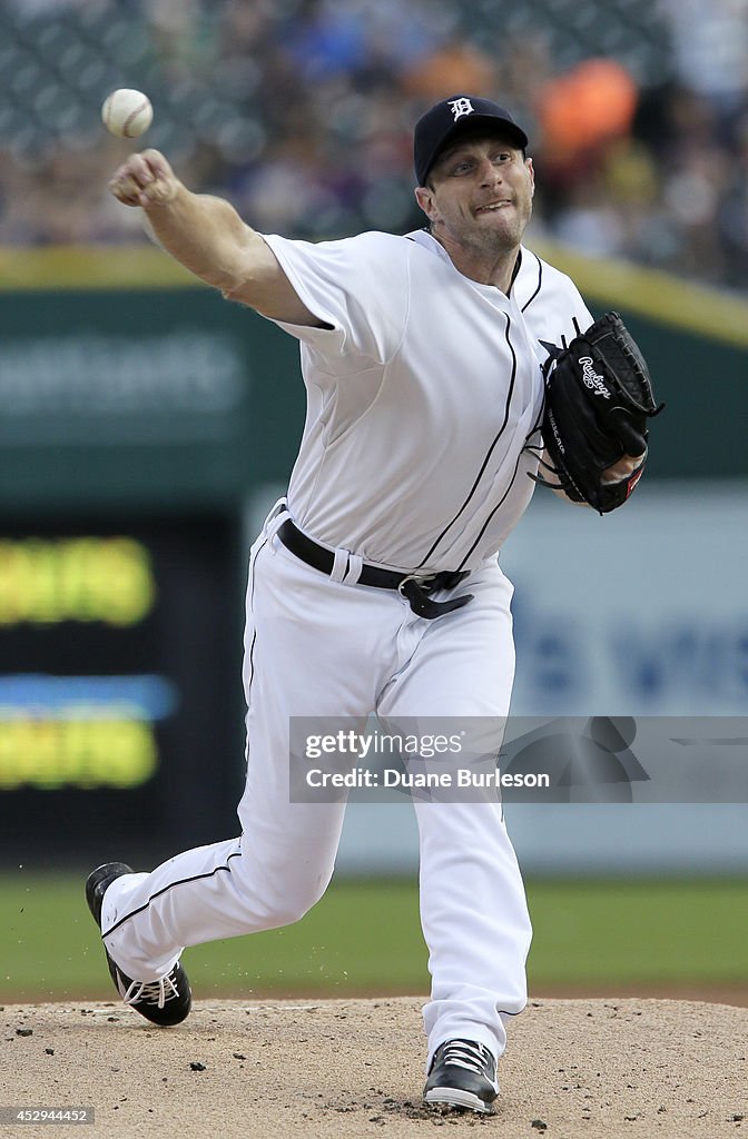 Chicago White Sox v Detroit Tigers