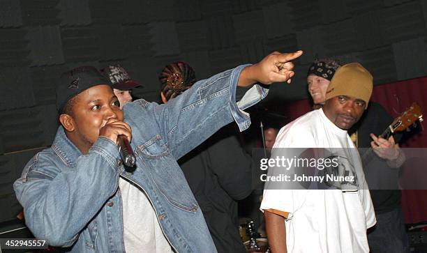 Lil Mop Rapper 167 Fame Of Mop Stock Photos, High-Res Pictures, and Images - Getty Images