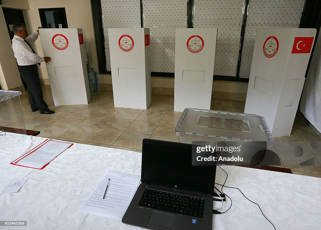 Turkish Presidential election preparations in Italy