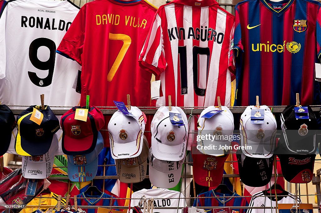 Spanish league team and player futball jersey for sale...