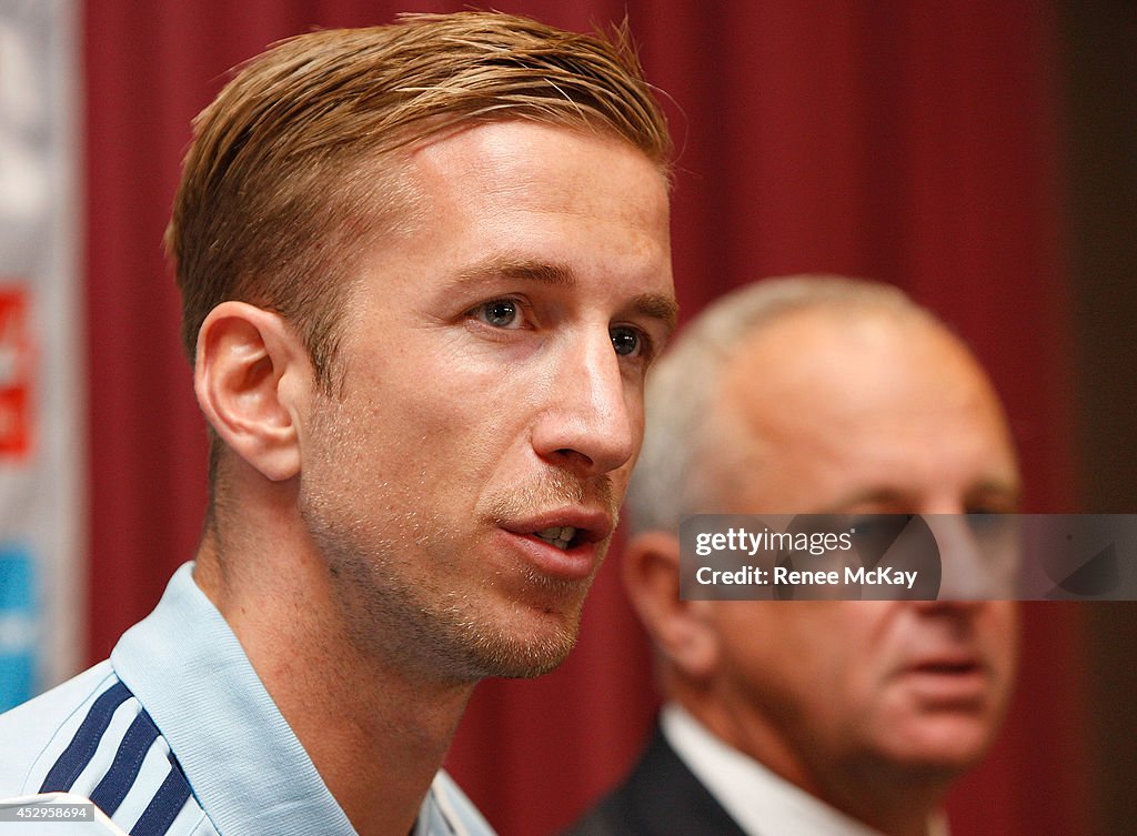Sydney FC Player Signing Announcement