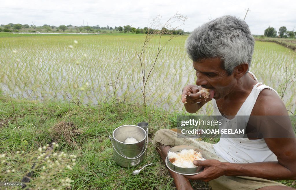 INDIA-ECONOMY-AGRICULTURE