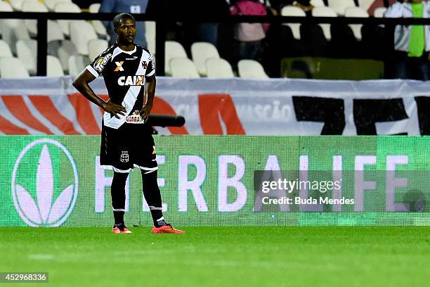 Rodrigo of Vasco looks on during a match between Vasco da Gama and Ponte Preta as part of Copa do Brasil 2014 at Sao Januario Stadium on July 30,...