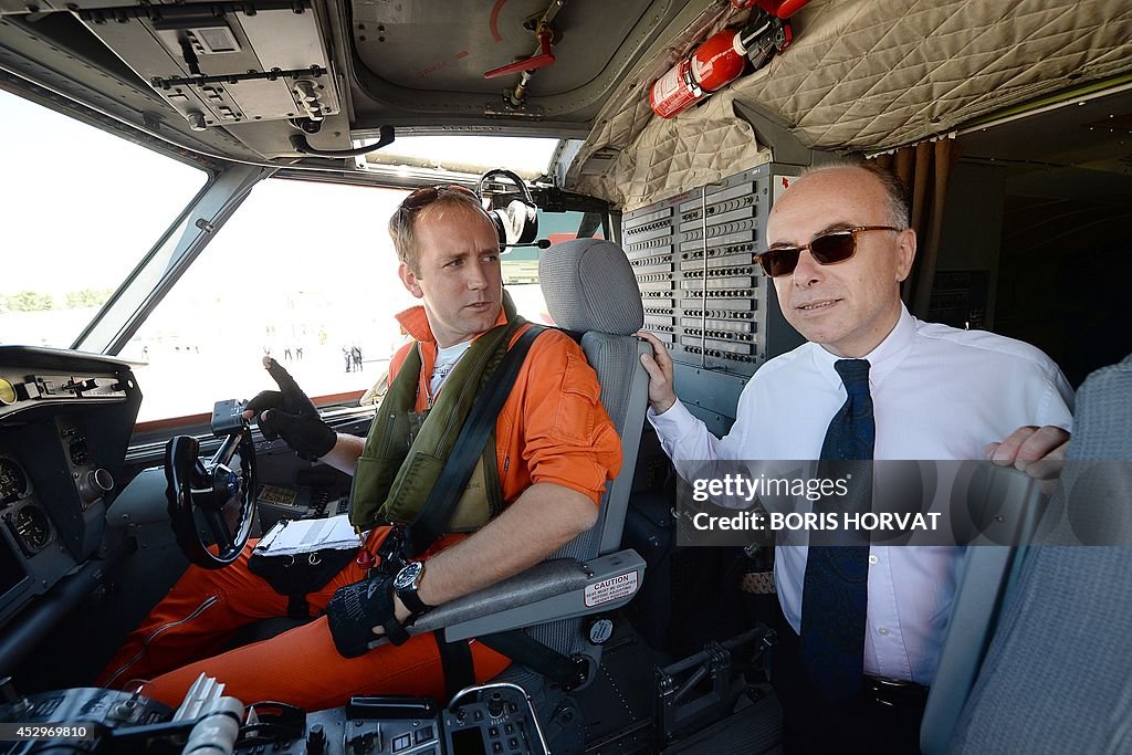 FRANCE-SECURITY-FIRE-FOREST-BOMBARDIER