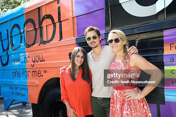 Actors Soleil Moon Frye, Peter Facinelli, and Busy Philipps attend Yoobi Fun Day at The Grove on July 31, 2014 in Los Angeles, California.