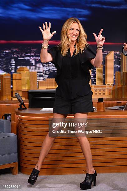 Julia Roberts visits "The Late Show Starring Jimmy Fallon" at Rockefeller Center on July 31, 2014 in New York City.