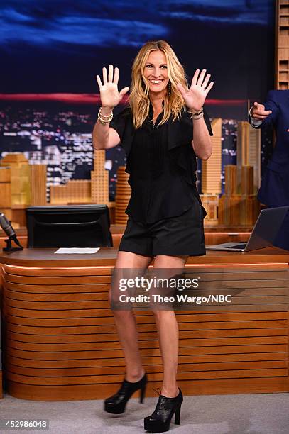 Julia Roberts visits "The Late Show Starring Jimmy Fallon" at Rockefeller Center on July 31, 2014 in New York City.