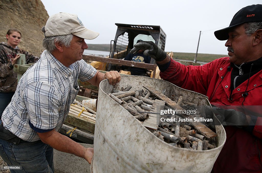 Drakes Bay Oyster Company Marks Closing After Feds Deny Use Of Federal Lands