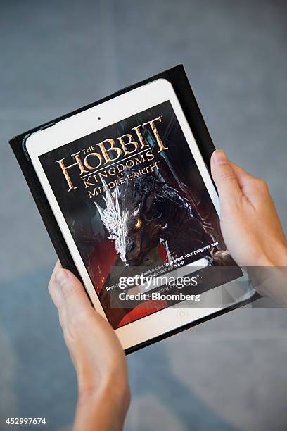 Hobbits Loading 31 Lord Of The Rings Online Stock Photos, High-Res Pictures, and Images ...