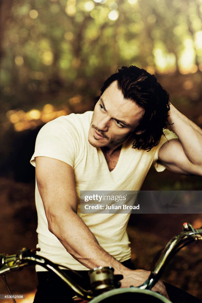 Luke Evans, Men's Health magazine, December 1, 2013