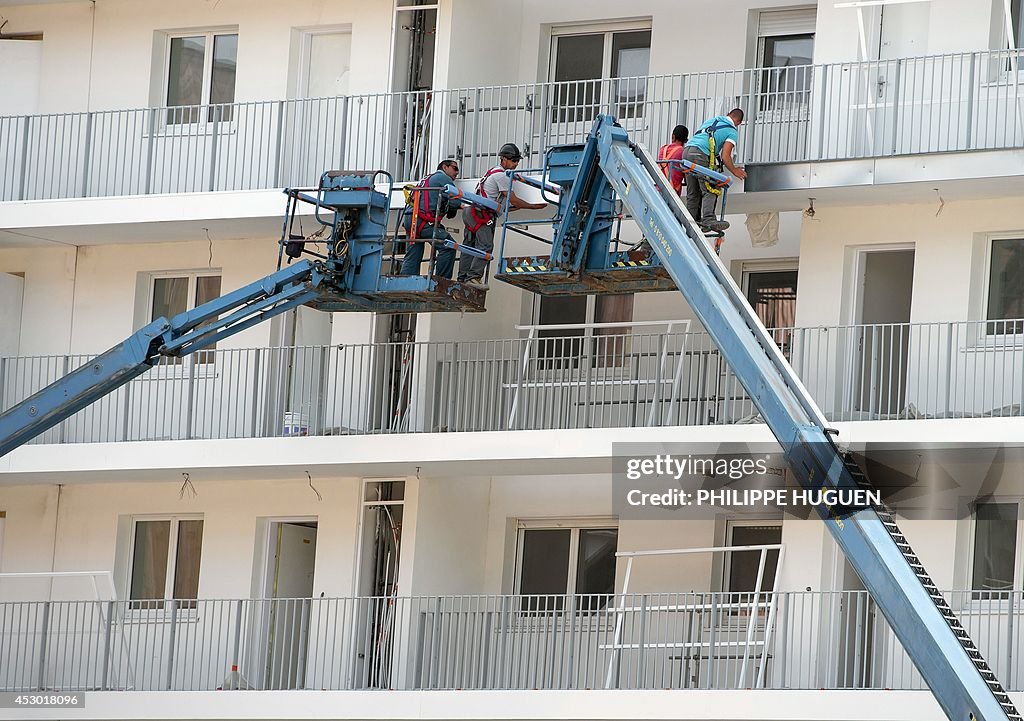 FRANCE-CONSTRUCTION-WORKERS