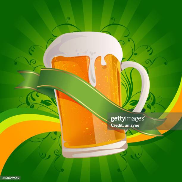 ilustraciones, imágenes clip art, dibujos animados e iconos de stock de vaso de cerveza con banner - beer transparent background