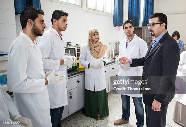 Azhar Lab 68 El Azhar University Stock Photos, High-Res Pictures, and Images ...