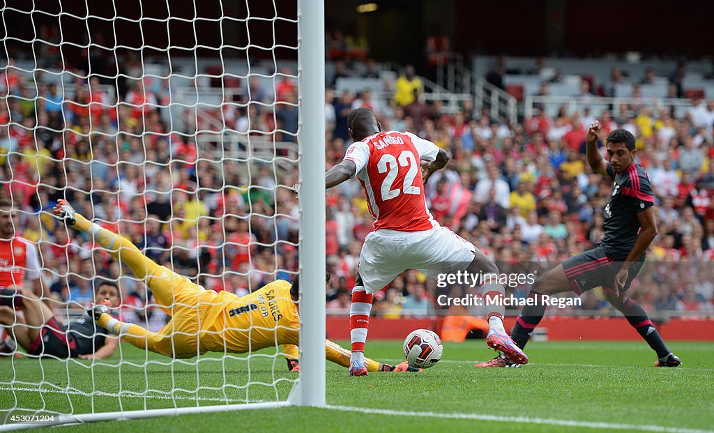 Arsenal v Benfica - Emirates Cup