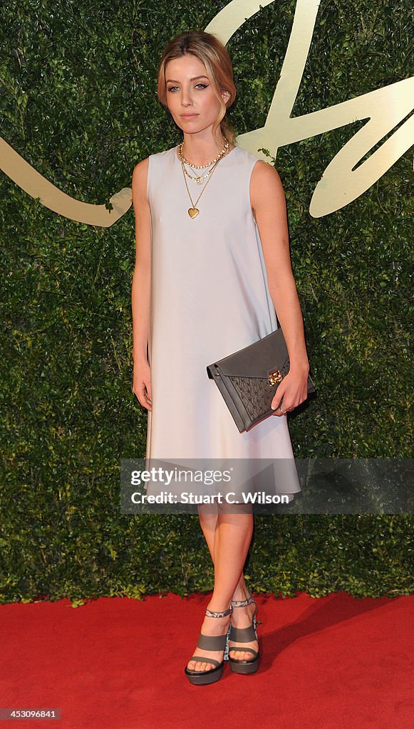 British Fashion Awards 2013 - Red Carpet Arrivals