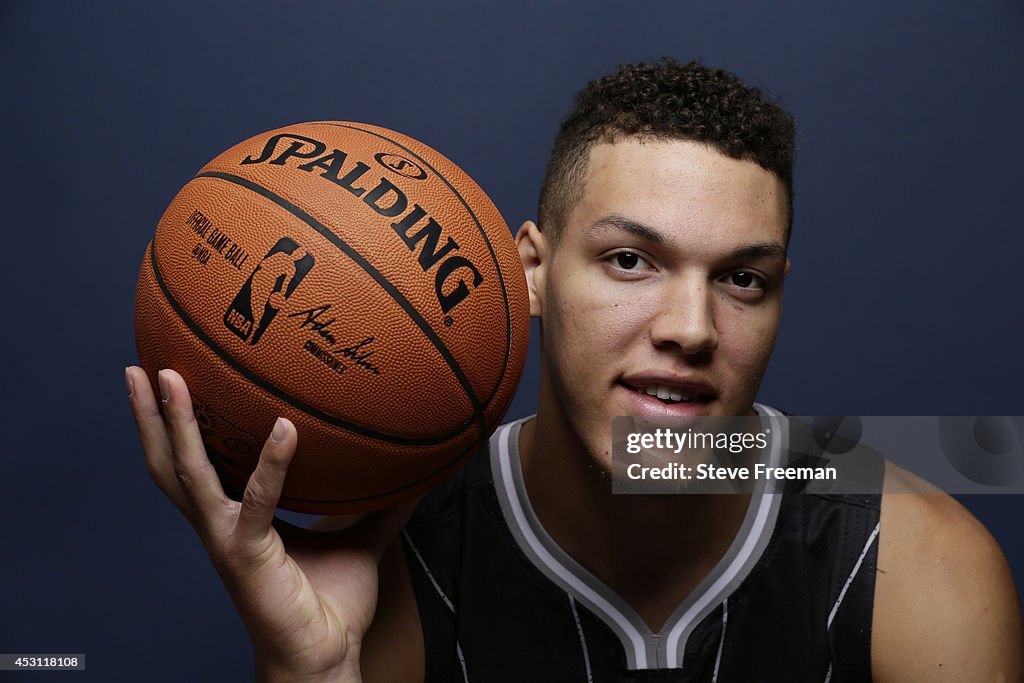 2014 NBA Rookie Photo Shoot