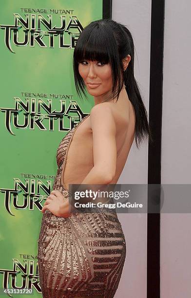 Actress Minae Noji arrives at the Los Angeles Premiere of "Teenage Mutant Ninja Turtles" at Regency Village Theatre on August 3, 2014 in Westwood,...