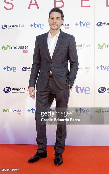 Julio Manrique attends 'Isabel' end of season 2 premiere photocall at Capitol theatre on December 2, 2013 in Madrid, Spain.