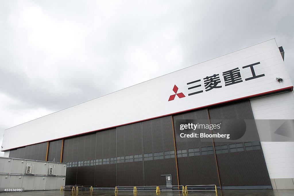 Tour Of Mitsubishi Heavy Industries' Engineering Tests Facility For Mitsubishi Regional Jet
