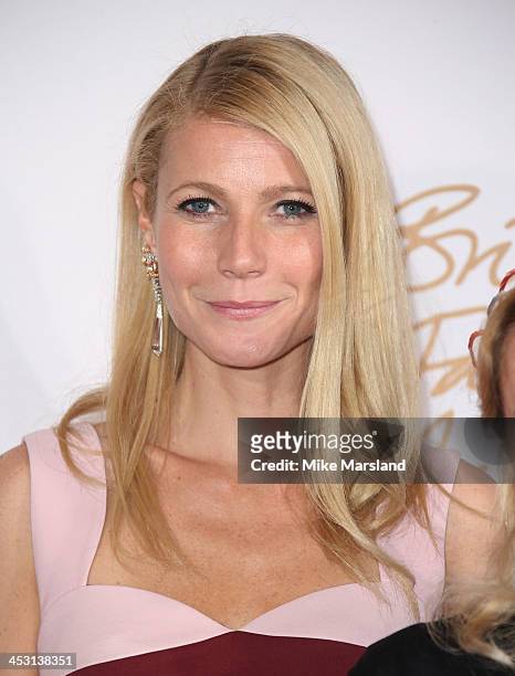 Gwyneth Paltrow poses in the winners room at the British Fashion Awards 2013 at London Coliseum on December 2, 2013 in London, England.