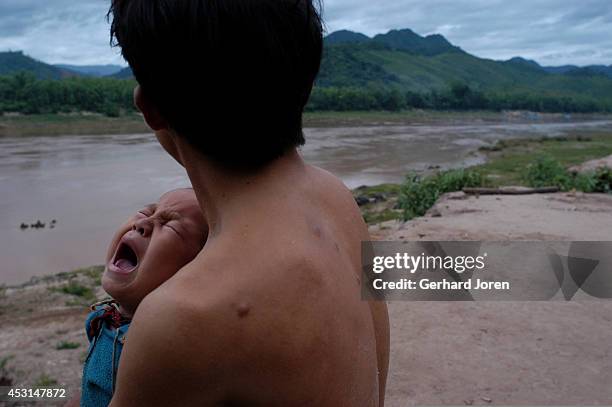 Crying Native 129 Native American Crying Stock Photos, High-Res Pictures, and Images ...