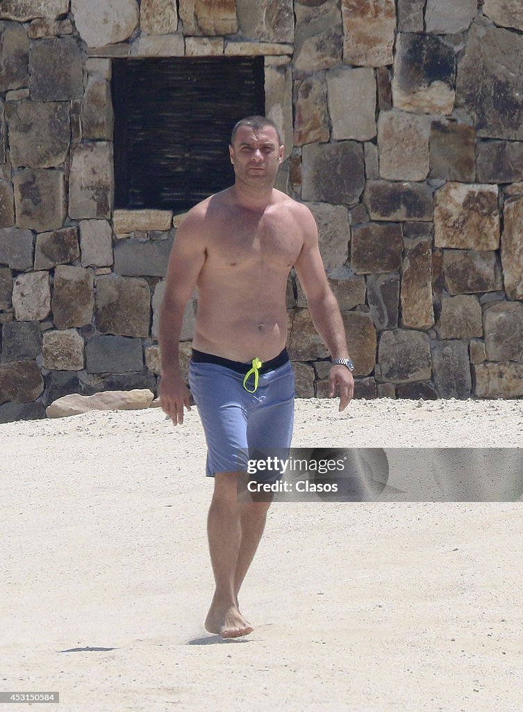 Liev Schreiber Sighting In Cabo San Lucas