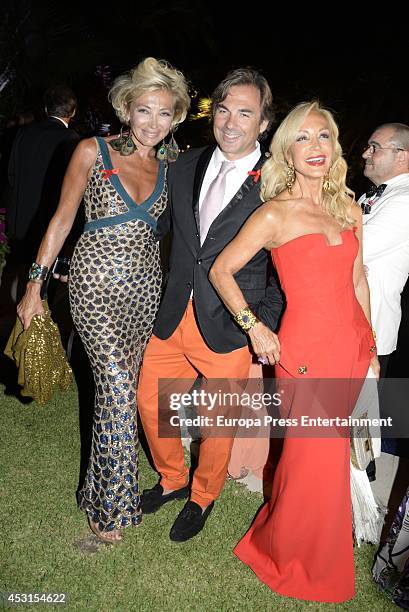 Simona Gandolfi, Hubertus Von Hohenlohe and Carmen Lomana attend 'Concordia Charity Party' on August 1, 2014 in Marbella, Spain.