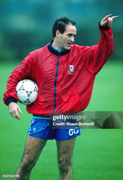 George Graham Photos and Premium High Res Pictures - Getty Images
