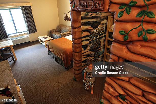 One of the suites with a "wolf den" for the kids at Great Wolf Lodge, a new waterpark resort.