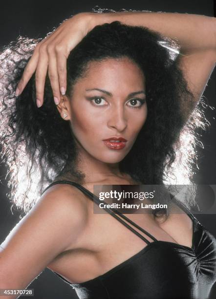 Actress Pam Grier poses for a portrait in 1985 in Los Angeles, California.