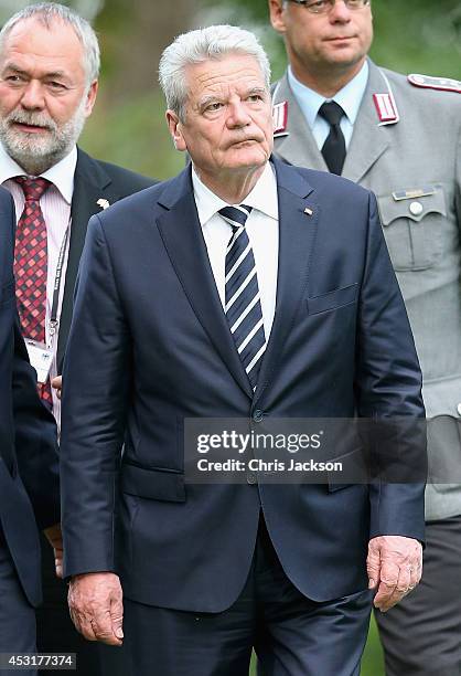 German President Joachim Gauck looks at war graves at St Symphorien Military Cemetery on August 4, 2014 in Mons, Belgium. Monday 4th August marks the...