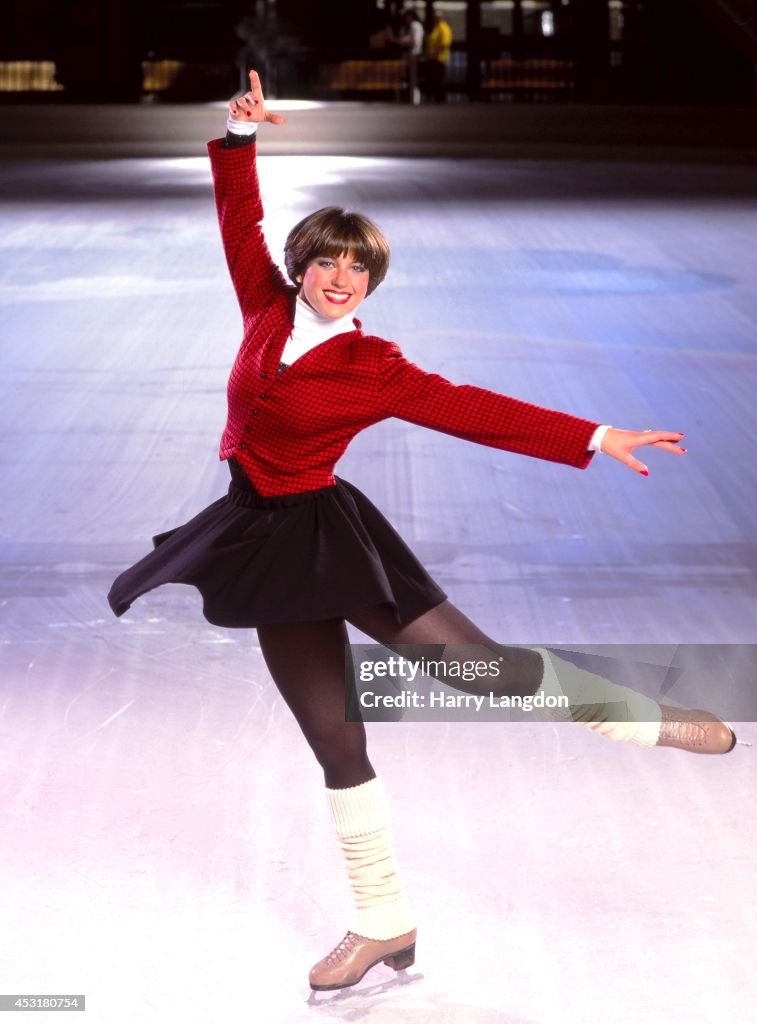ice skater Dorothy Hamill poses for a portrait in 1984 in Los... News