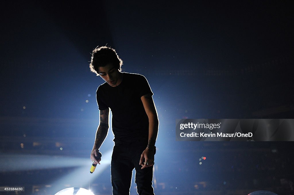 One Direction "Where We Are" Tour - New Jersey