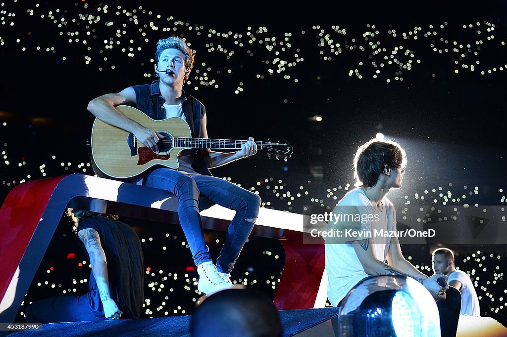 One Direction "Where We Are" Tour - New Jersey