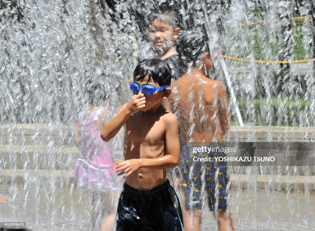 JAPAN-WEATHER-SUMMER-HEAT