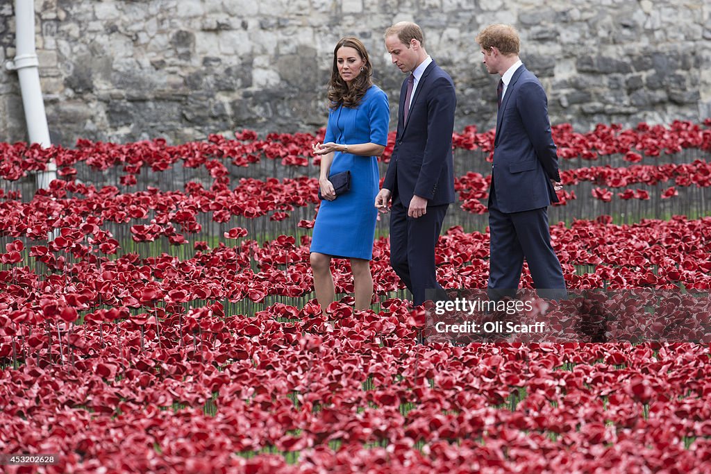 Duke And Duchess Of Cambridge And Prince Harry Visit Tower Of London's Ceramic Poppy Field