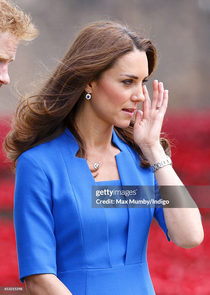 Duke And Duchess Of Cambridge And Prince Harry Visit Tower Of London's Ceramic Poppy Field